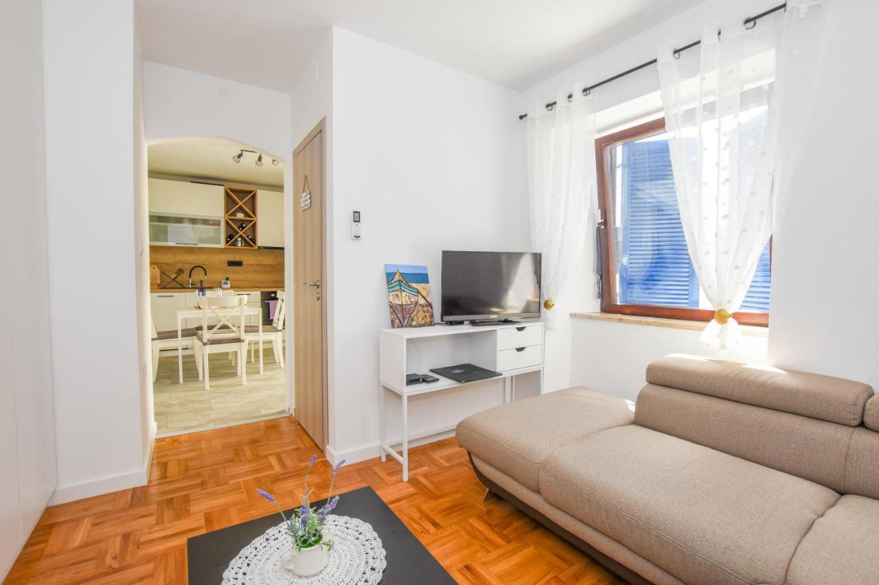 Apartment Sidro Паг Екстер'єр фото